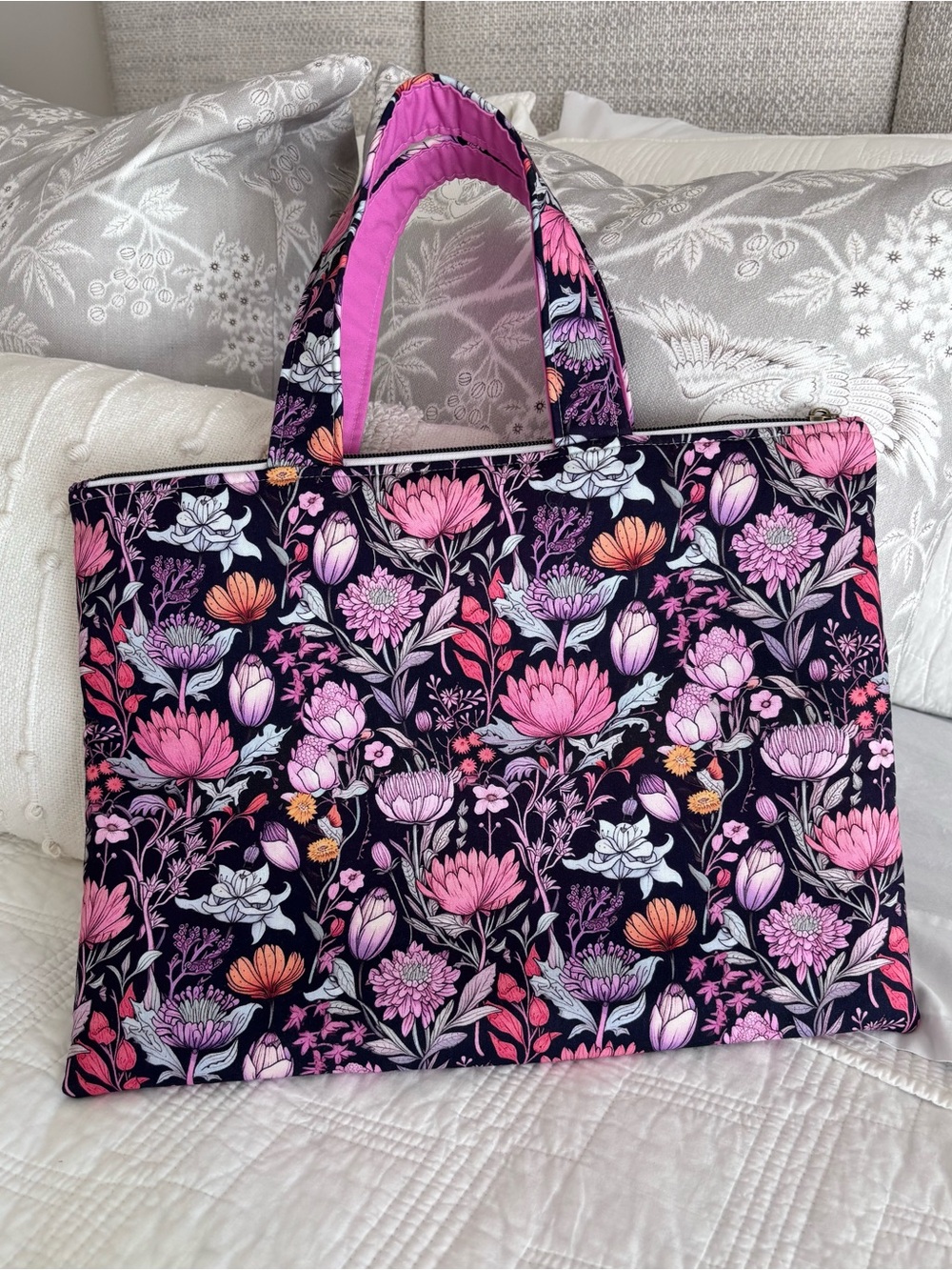 NWT Laptop Carry-All  bag with handles zipper floral pattern
